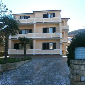  Apartman Tariba
