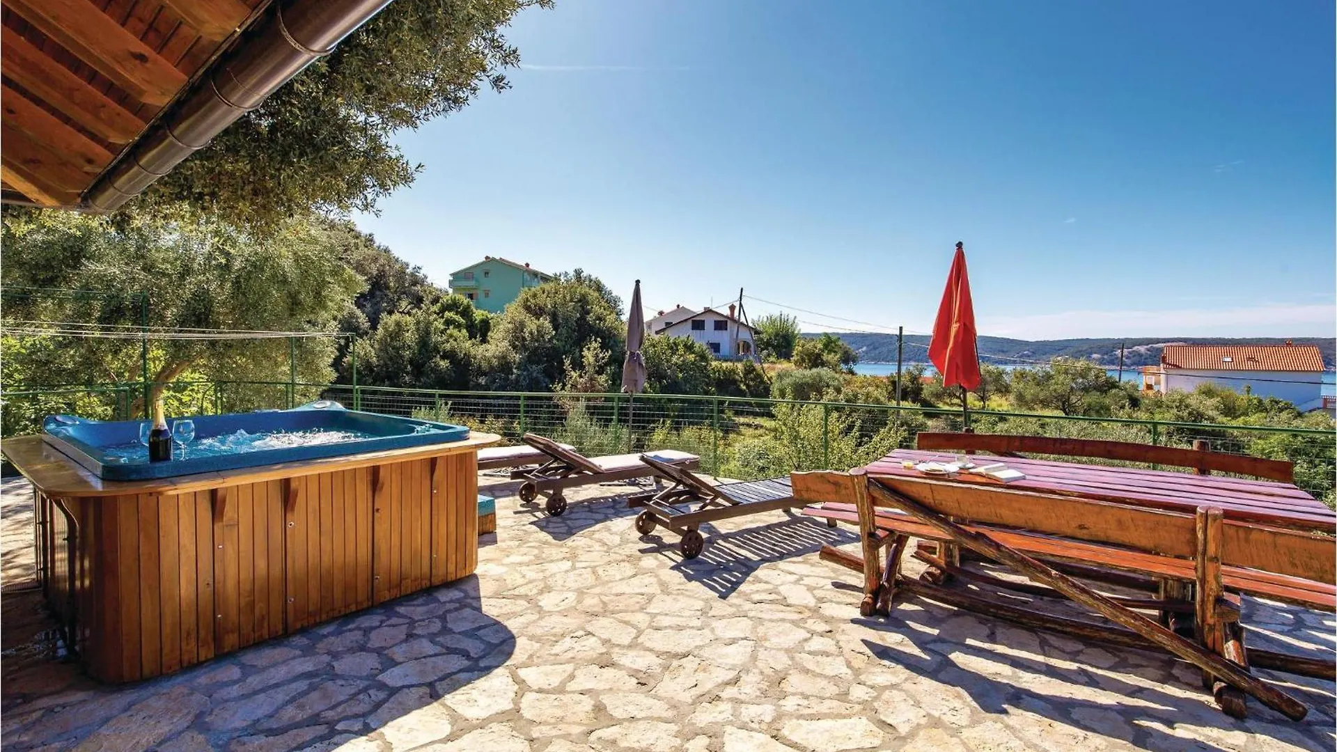 Awesome Apartment In Rab With Kitchen