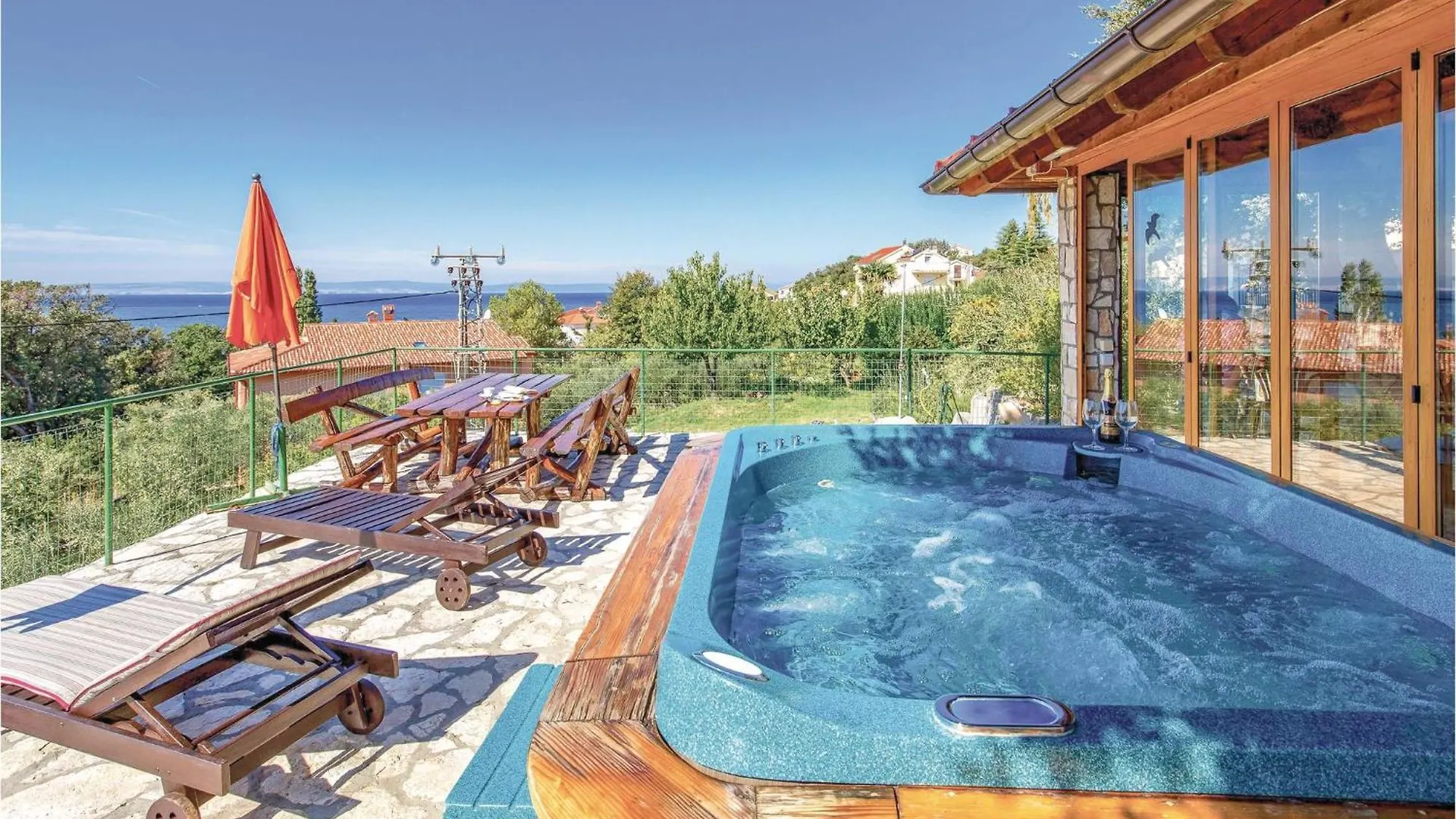 Awesome Apartment In Rab With Kitchen